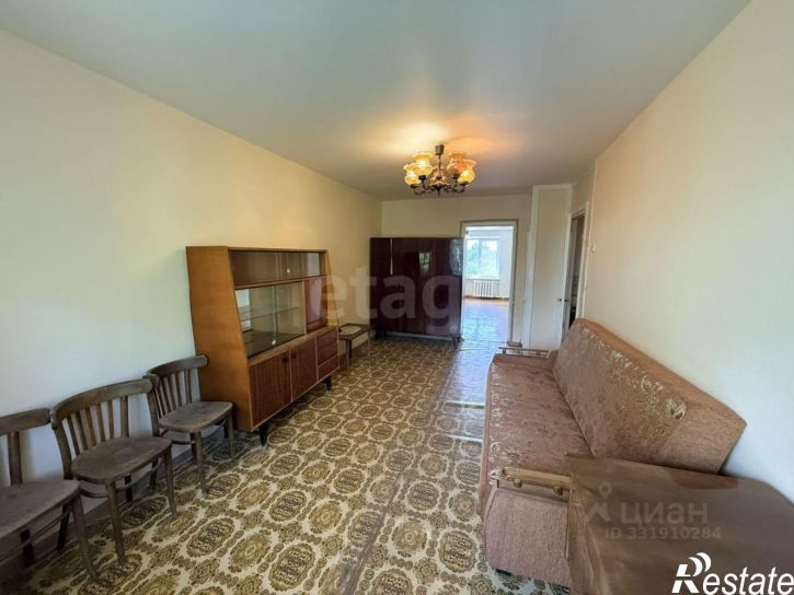 2-комн квартира ул Хрустальная, 33,  д. 33