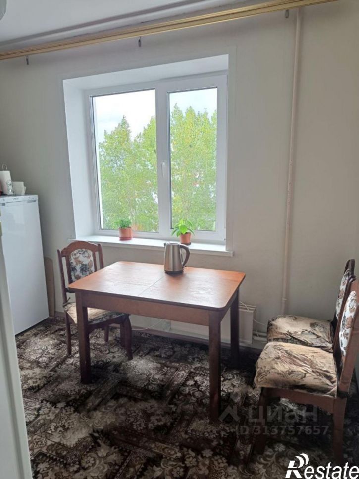 4-комн квартира пр-кт Генерала Тюленева, 36,  д. 36