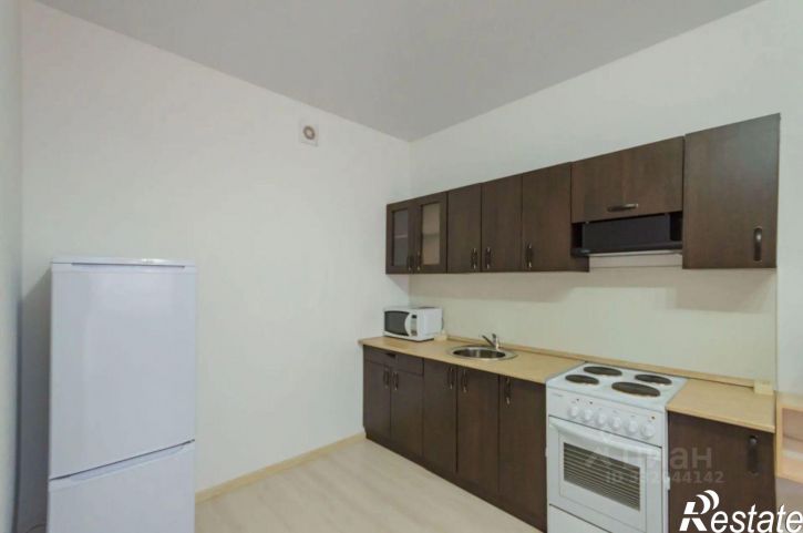 2-комн квартира ул Студенческая, 80,  д. 80