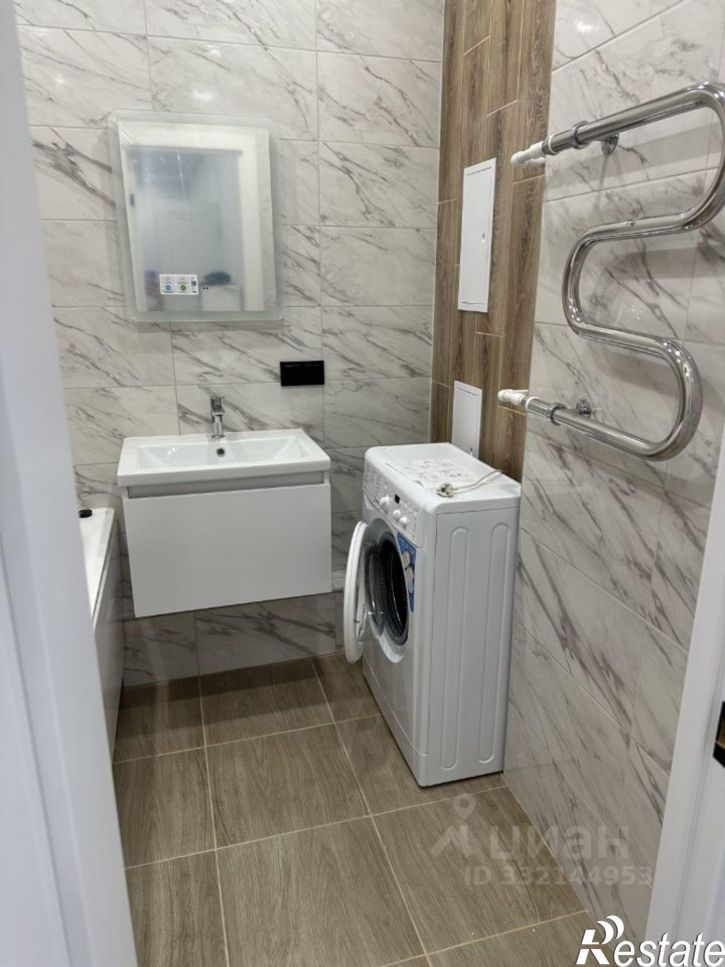 2-комн квартира пр-кт Гая, 33,  д. 33