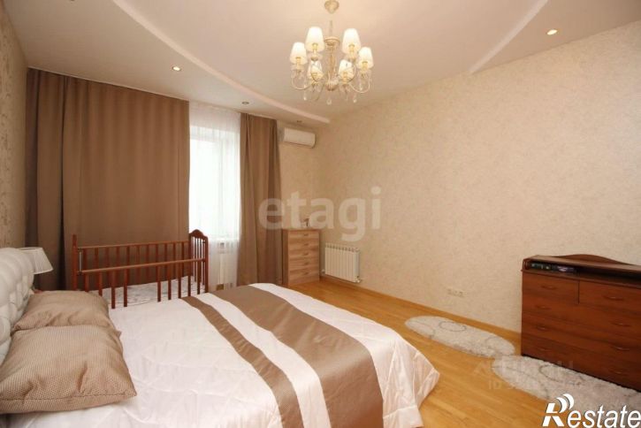 5-комн квартира ул Олега Кошевого, 39,  д. 39