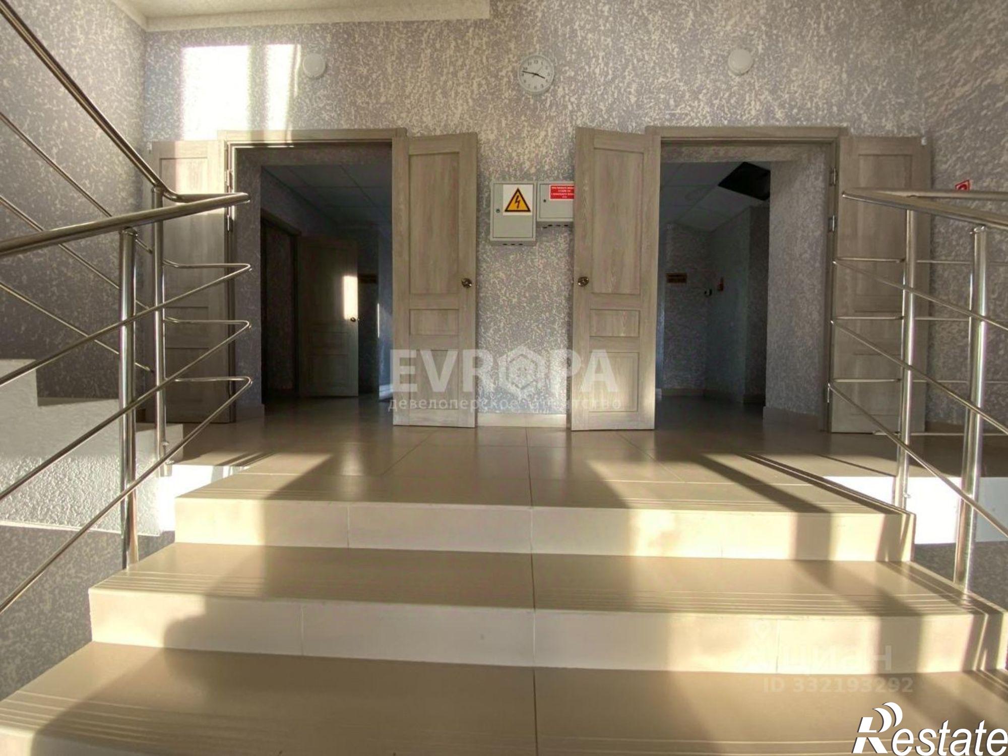 Сдать офис, помещение под офис за 17 600 рублей на Удачный пер, 2