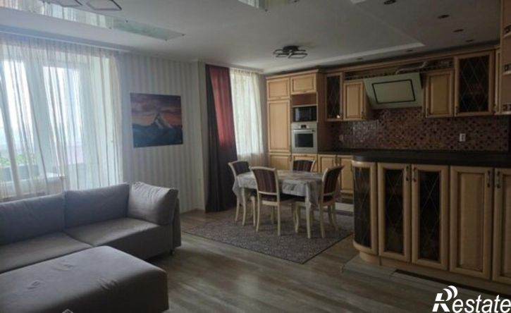 3-комн квартира Буинский пер, 1,  д. 1