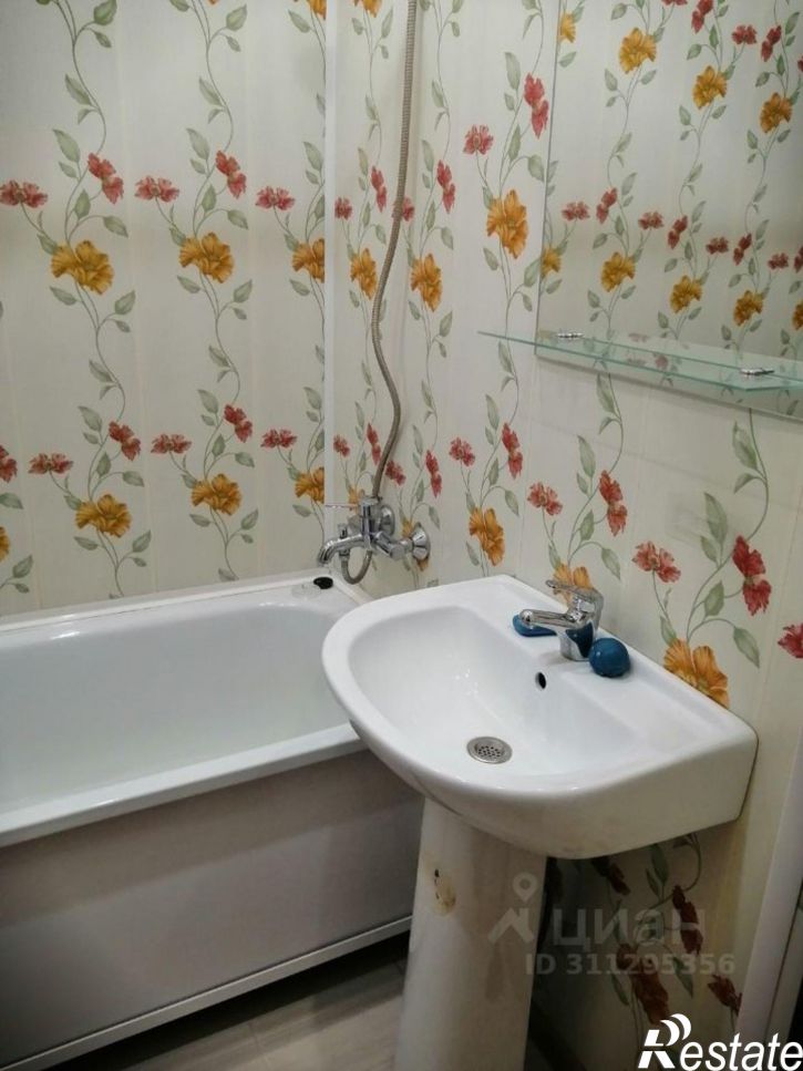1-комн квартира пр-кт Хо Ши Мина, 32 1,  д. 32 1,  к. 1