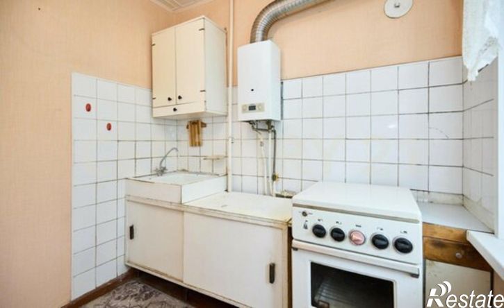 3-комн квартира ул Врача Михайлова, 37,  д. 37