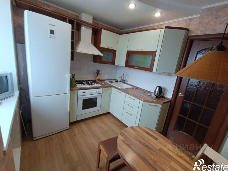 2-комн квартира ул Гагарина, 9/10,  д. 9/10