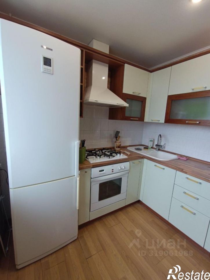 2-комн квартира ул Гагарина, 9/10,  д. 9/10