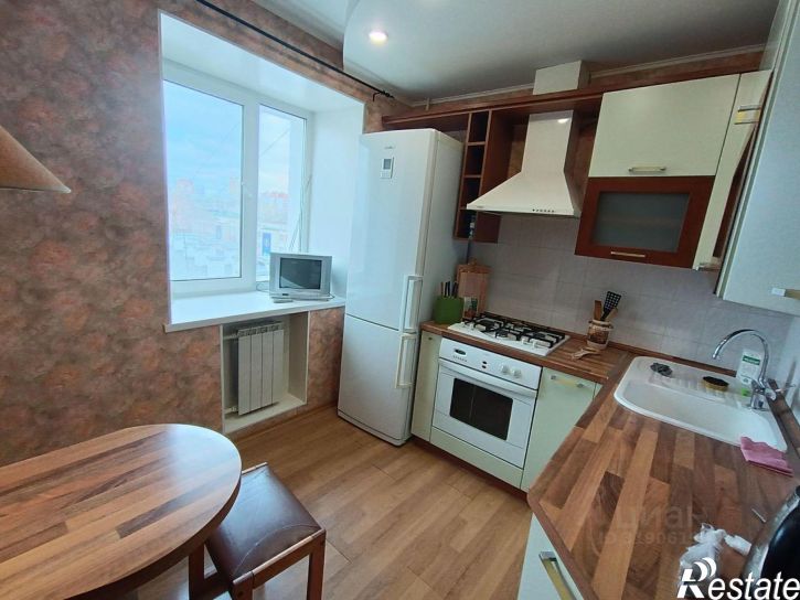 2-комн квартира ул Гагарина, 9/10,  д. 9/10