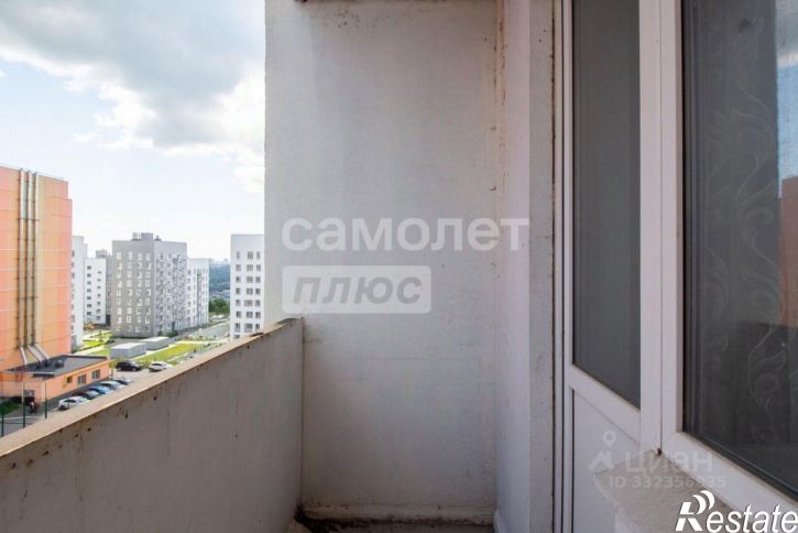 1-комн квартира ул Защитников Отечества, 13,  д. 13
