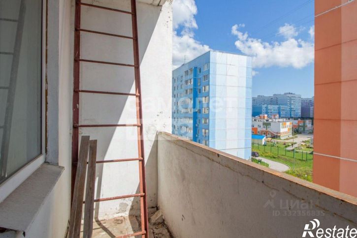 1-комн квартира ул Защитников Отечества, 13,  д. 13