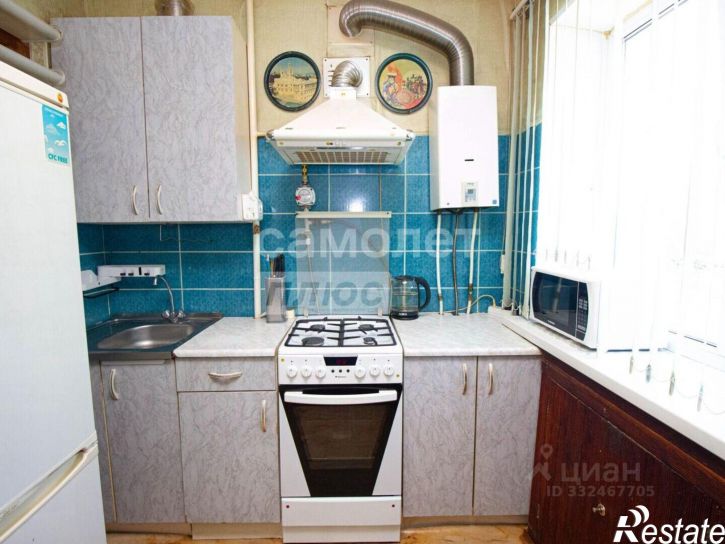 3-комн квартира пр-кт Нариманова, 33,  д. 33