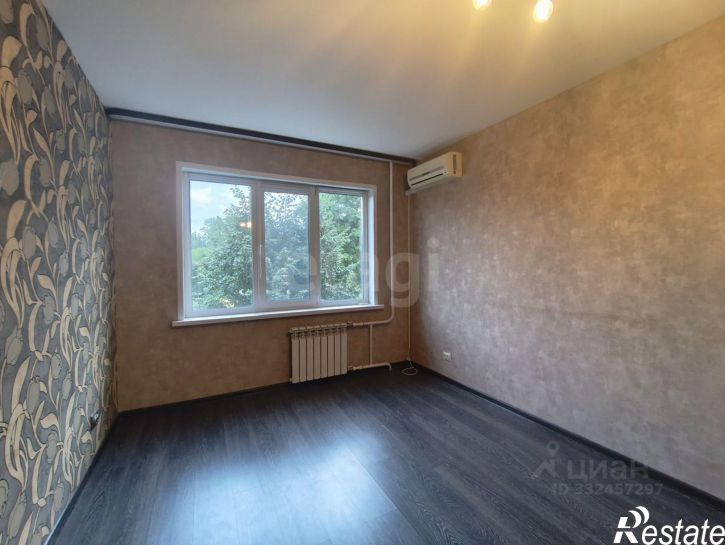 3-комн квартира ул Робеспьера, 128,  д. 128