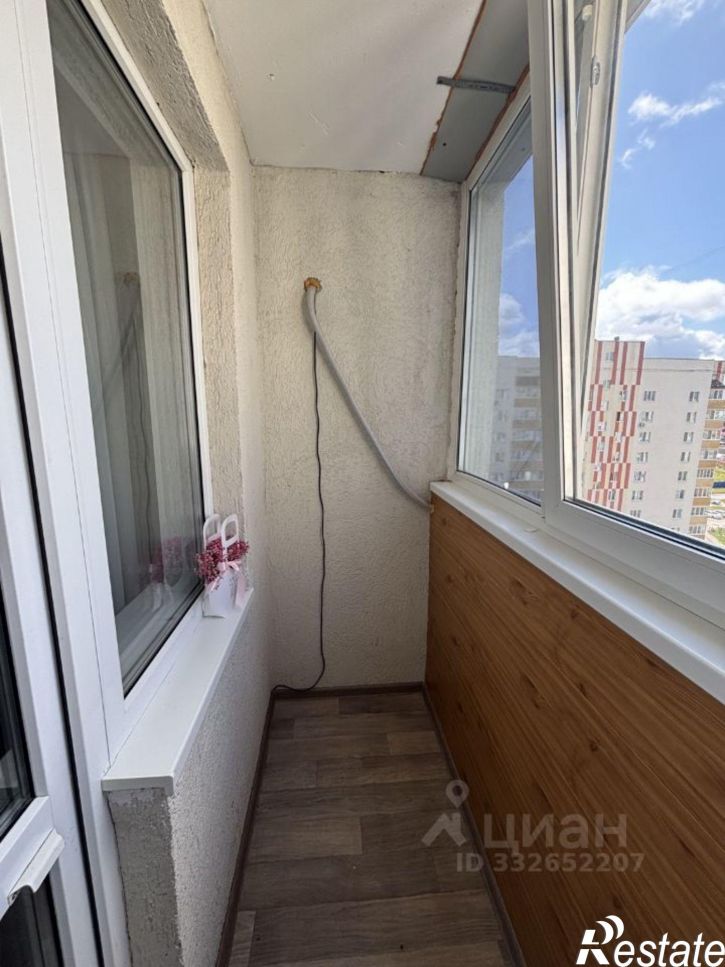 2-комн квартира пр-кт Ливанова, 7,  д. 7