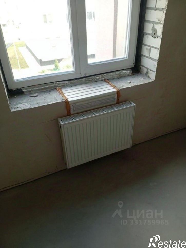 3-комн квартира пр-кт Зырина, 15,  д. 15