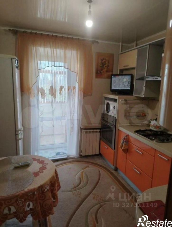 3-комн квартира ул Хрустальная, 10,  д. 10