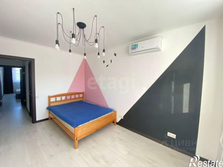 2-комн квартира пр-кт Генерала Тюленева, 10,  д. 10