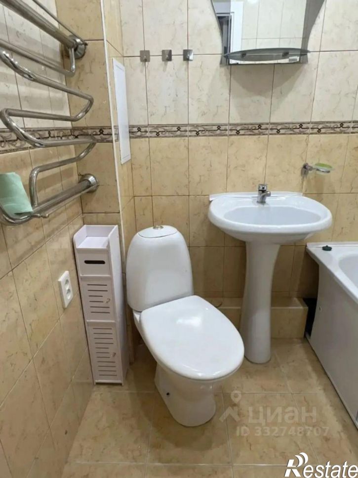 2-комн квартира пр-д Полбина, 4,  д. 4