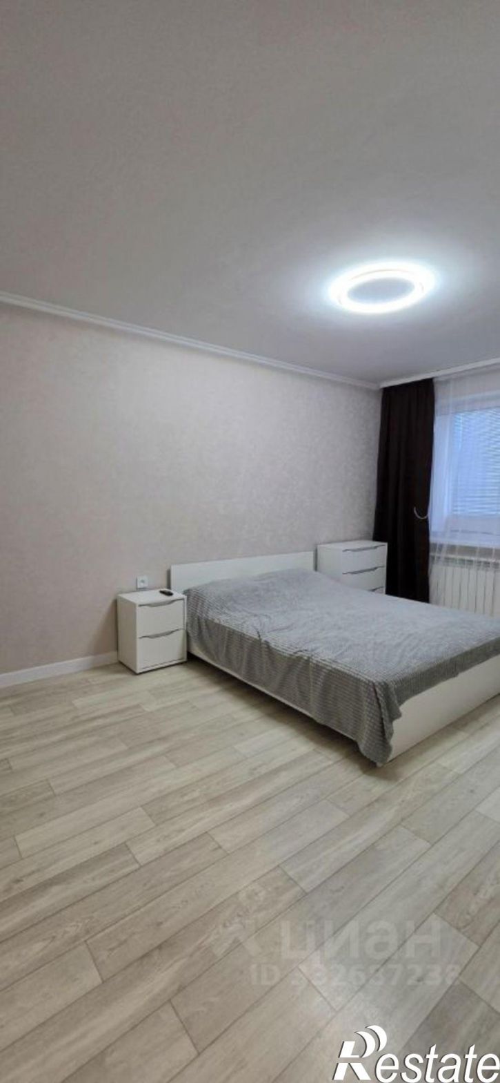 1-комн квартира Пензенский б-р, 21,  д. 21