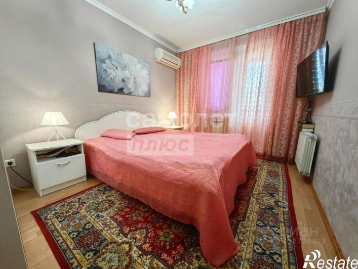 3-комн квартира Новосондецкий б-р, 15,  д. 15