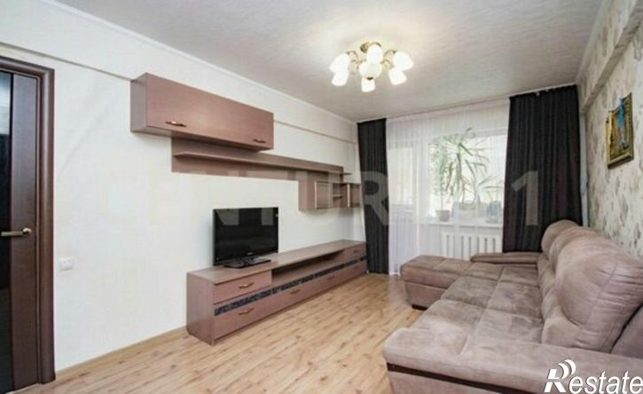 2-комн квартира ул Героев Свири, 14,  д. 14