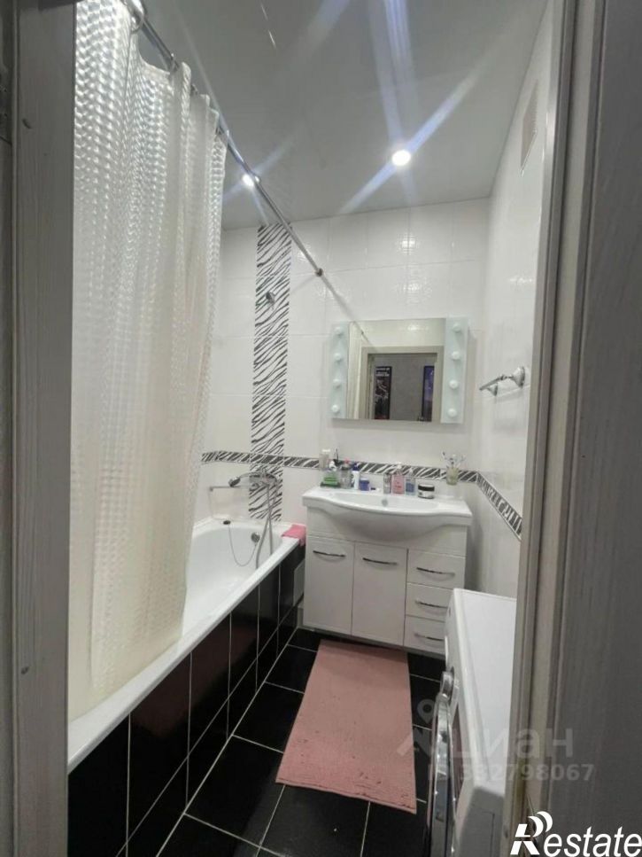 2-комн квартира пер Суворова, 27,  д. 27
