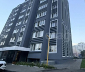 1-комн, 39кв м, этаж 4/10 ул Хваткова, 2Б