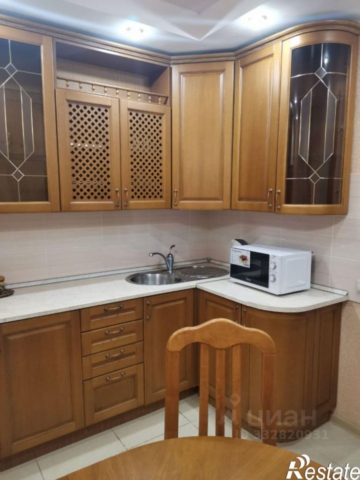 2-комн квартира ул Робеспьера, 81 1,  д. 81 1,  к. 1