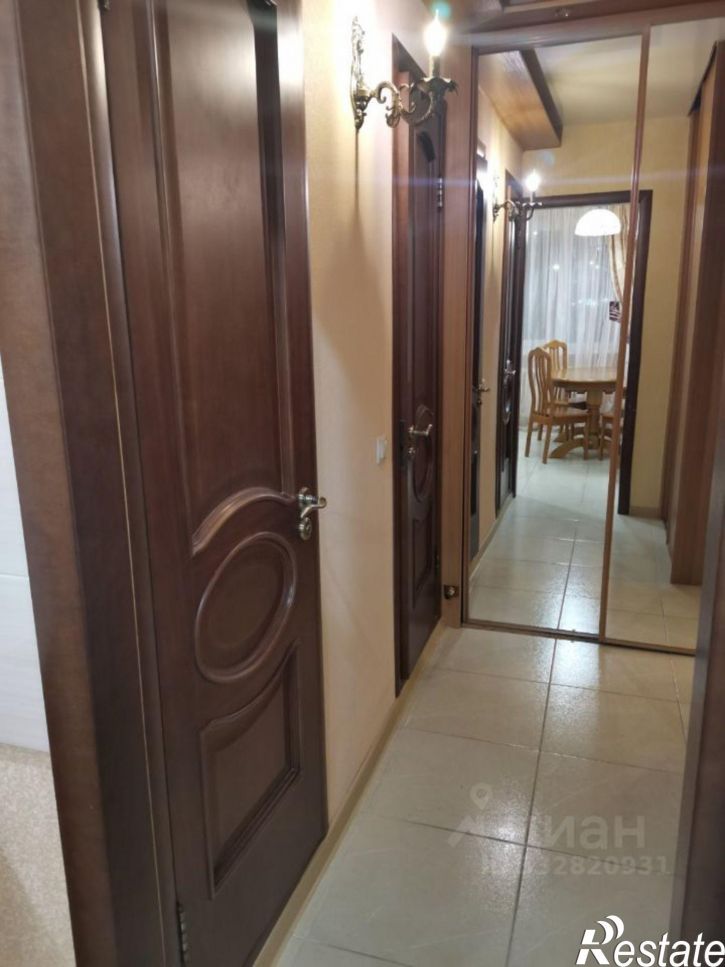 2-комн квартира ул Робеспьера, 81 1,  д. 81 1,  к. 1