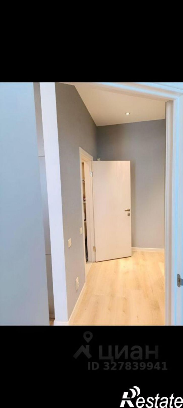 2-комн квартира ул Защитников Отечества, 21,  д. 21
