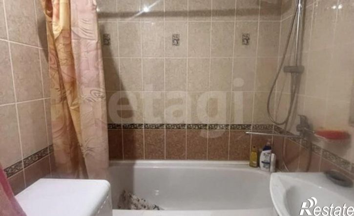 2-комн квартира ул Героев Свири, 16А,  д. 16А