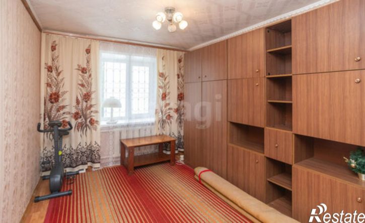 3-комн квартира ул Ленинградская, 32,  д. 32