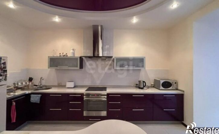 3-комн квартира ул Островского, 20,  д. 20