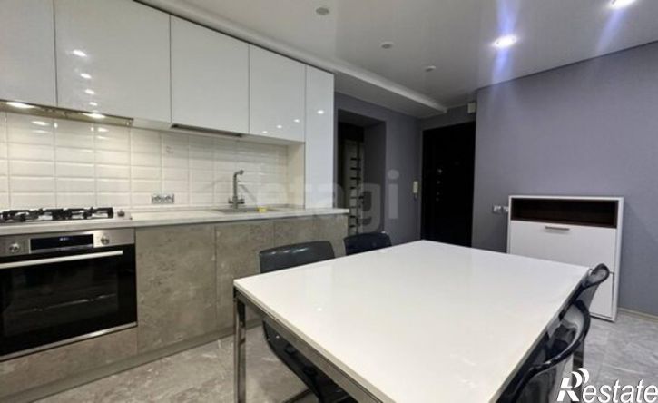 2-комн квартира ул Крымова, 63,  д. 63
