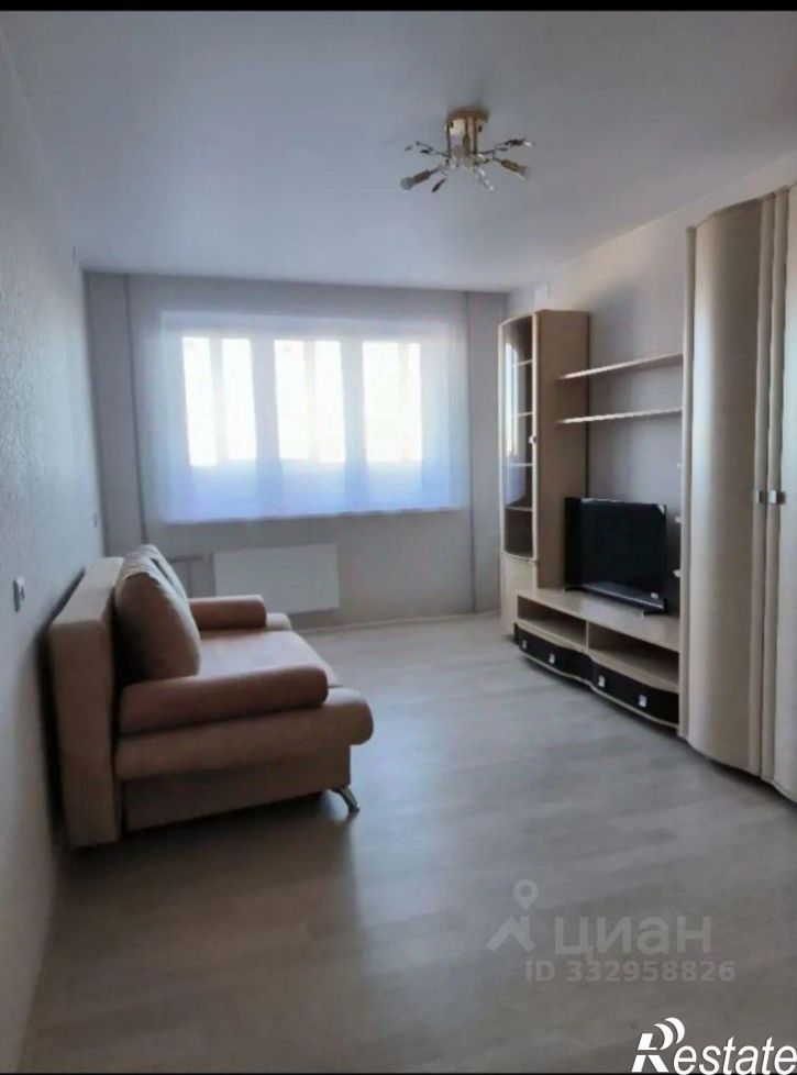 2-комн квартира ул Варейкиса, 42,  д. 42
