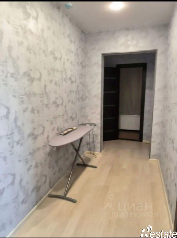 2-комн квартира ул Варейкиса, 42,  д. 42