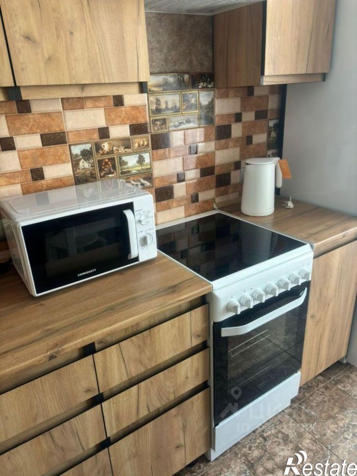 1-комн квартира пр-кт Ливанова, 32,  д. 32