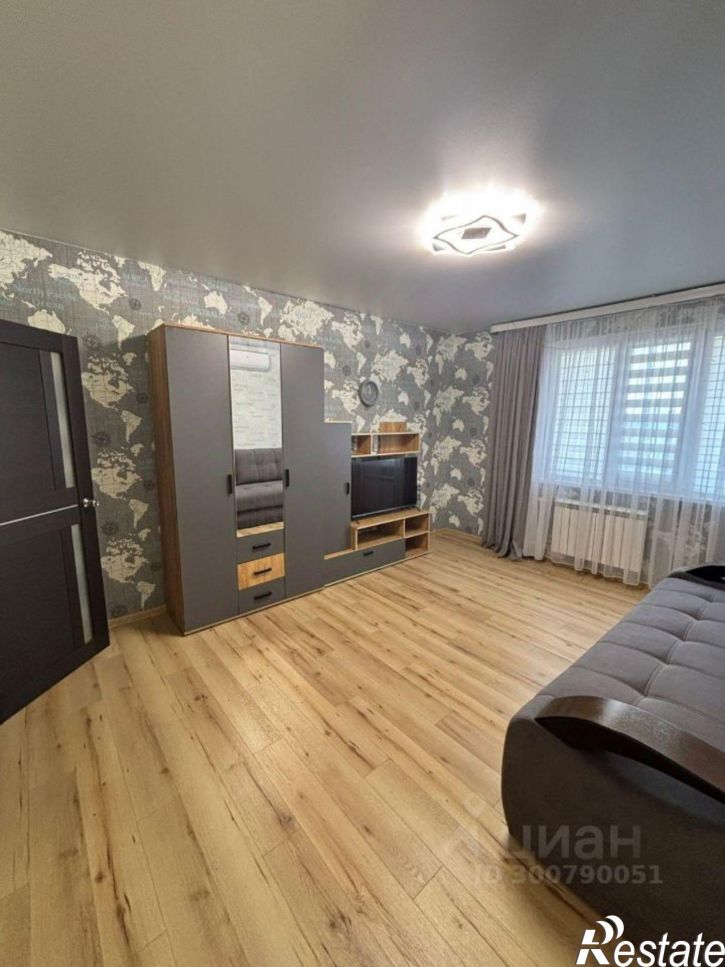 1-комн квартира пр-кт Ливанова, 32,  д. 32