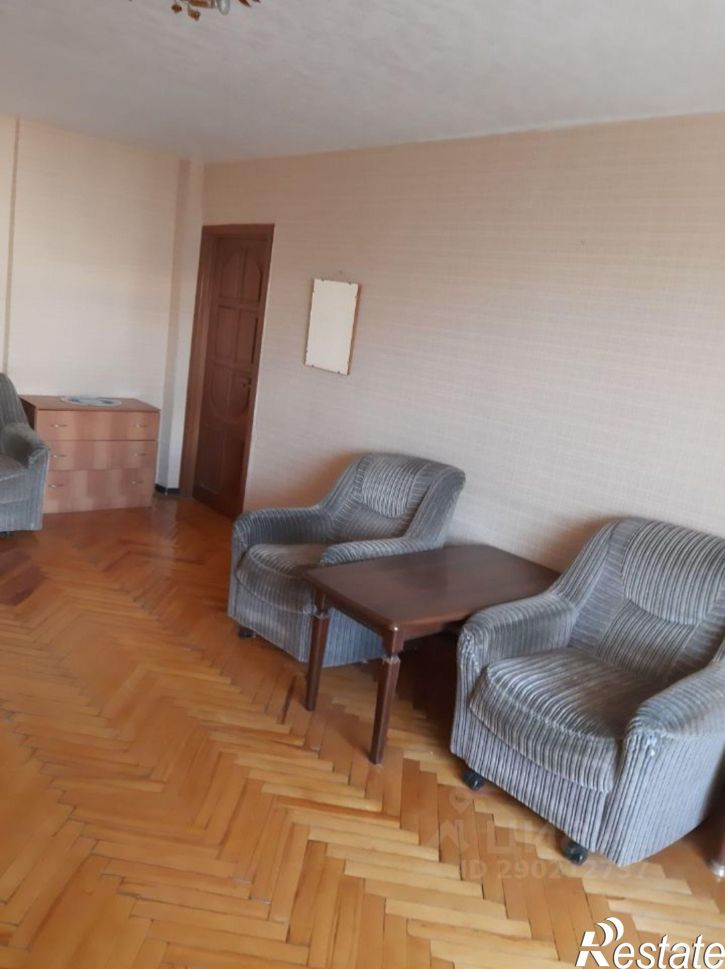 3-комн квартира ул Минаева, 42,  д. 42