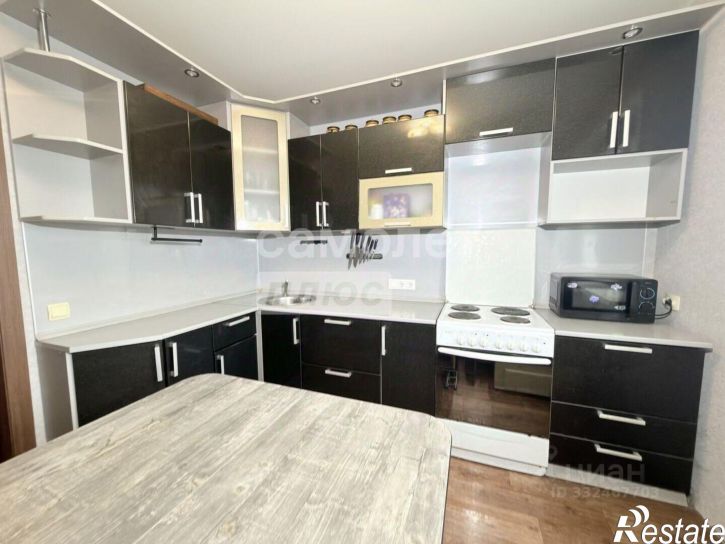 2-комн квартира ул Хрустальная, 43А,  д. 43А