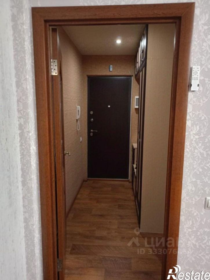 2-комн квартира ул Хрустальная, 13,  д. 13