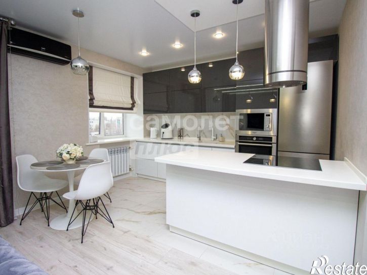 3-комн квартира пр-кт Туполева, 10,  д. 10