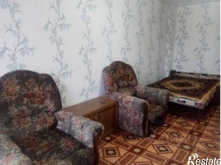 1-комн квартира ул Хрустальная, 52,  д. 52