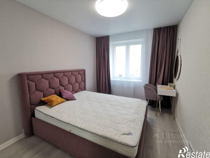 3-комн квартира улица Еремецкого, 11