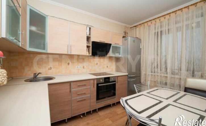 4-комн квартира ул Корунковой, 23,  д. 23