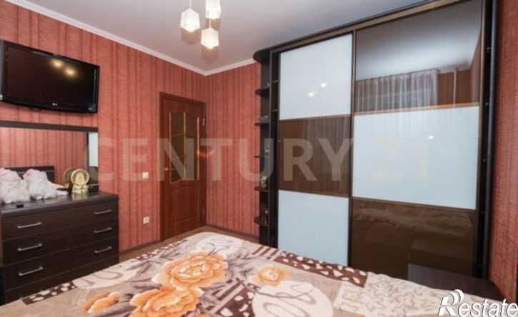 4-комн квартира ул Корунковой, 23,  д. 23