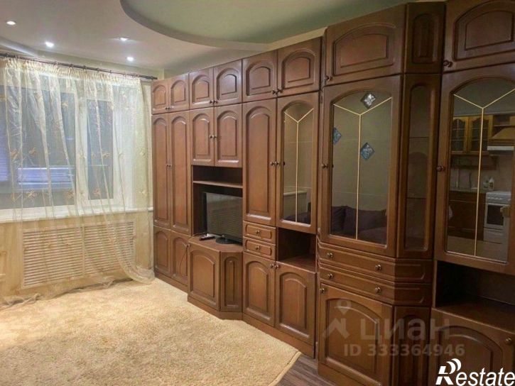 3-комн квартира ул Кролюницкого, 16,  д. 16