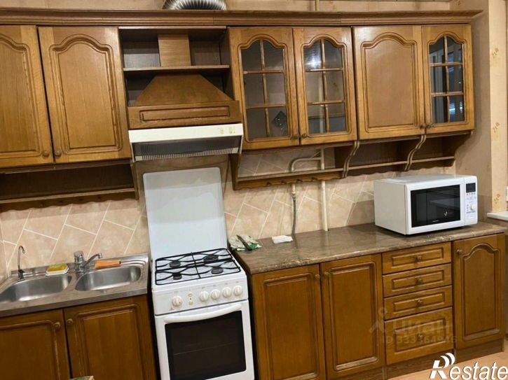 3-комн квартира ул Кролюницкого, 16,  д. 16