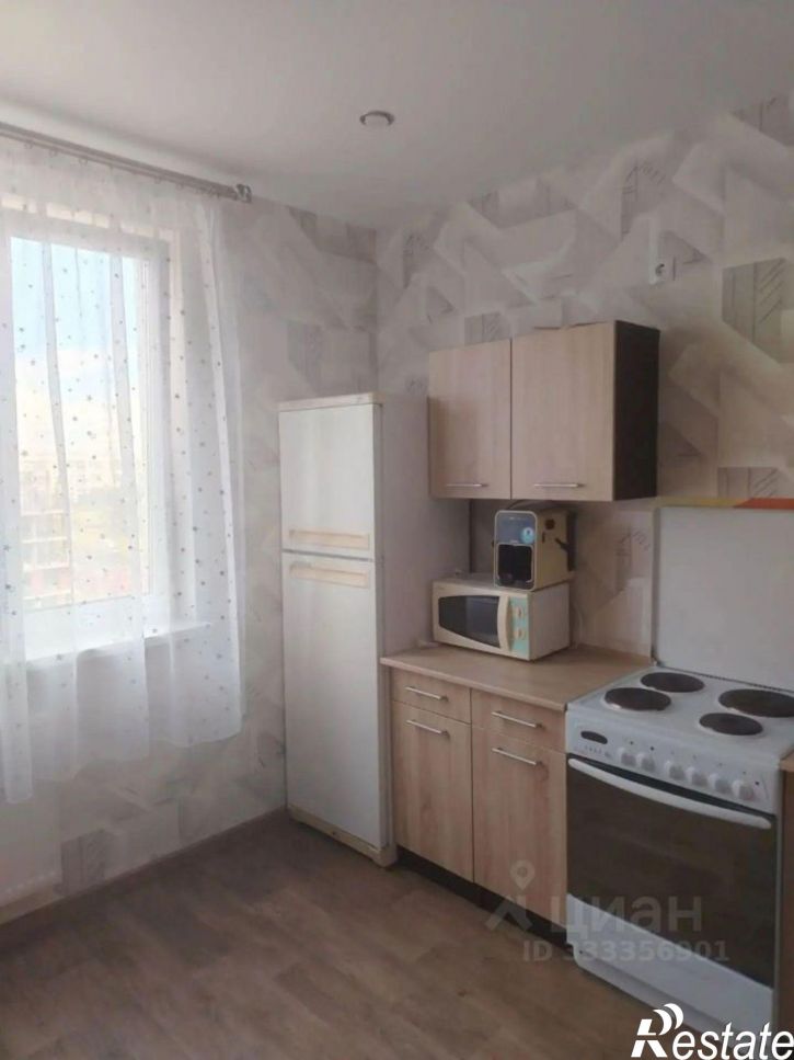 2-комн квартира пр-кт Врача Сурова, 30,  д. 30