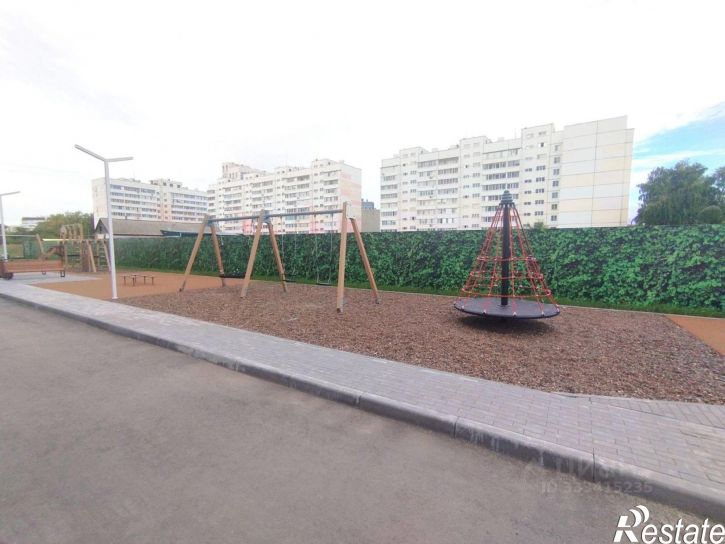 2-комн квартира ул Хваткова, 8,  д. 8