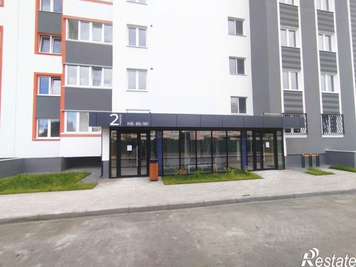 2-комн квартира ул Хваткова, 8,  д. 8